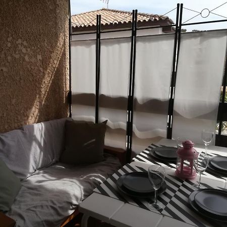 Appartement Terrasse Vue Mer, Plage Gorguette A 1 Minute A Pied, Wifi,Clim Parking Collectif Sanary-sur-Mer Exterior foto
